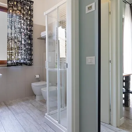 Bric & Brac לינה וארוחת בוקר 3*